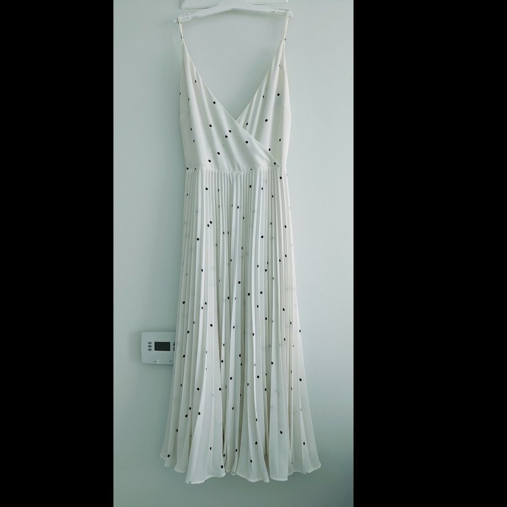 NWOT - Polka dot white LOFT midi dress